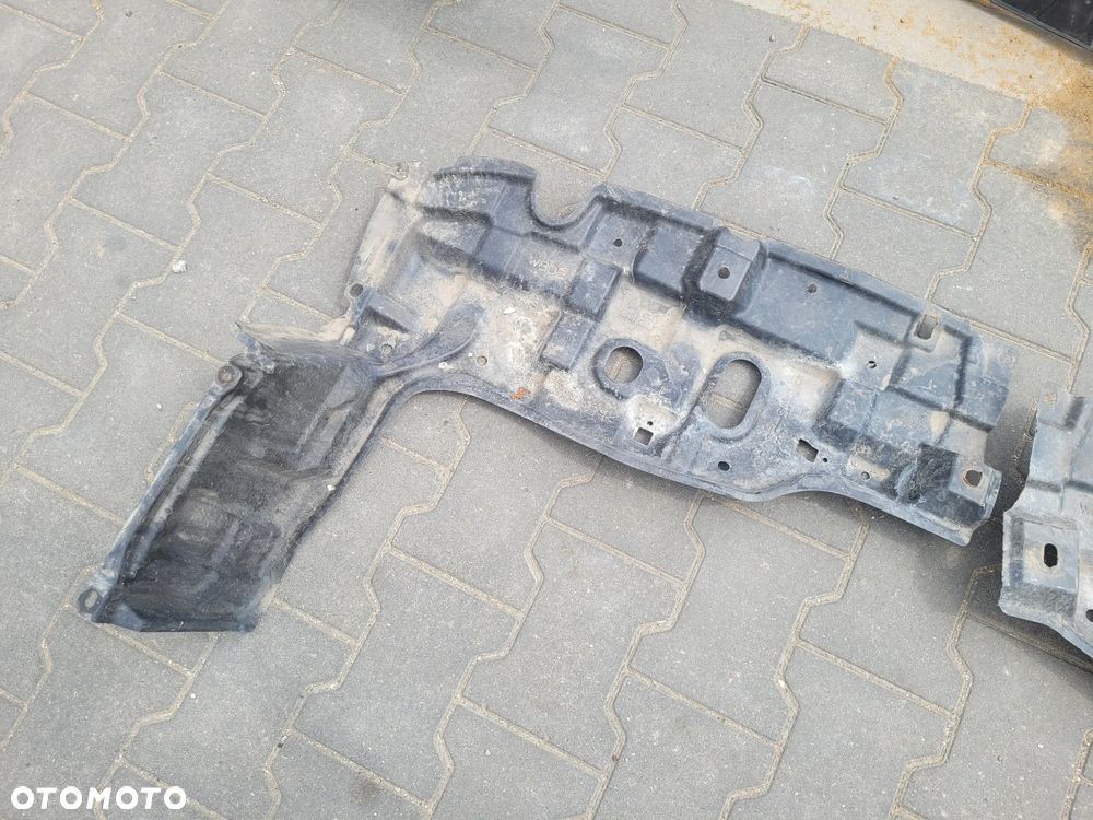 Osłona pod silnik lewa prawa Toyota Verso S 2011-2015r 51441-52180 - 2