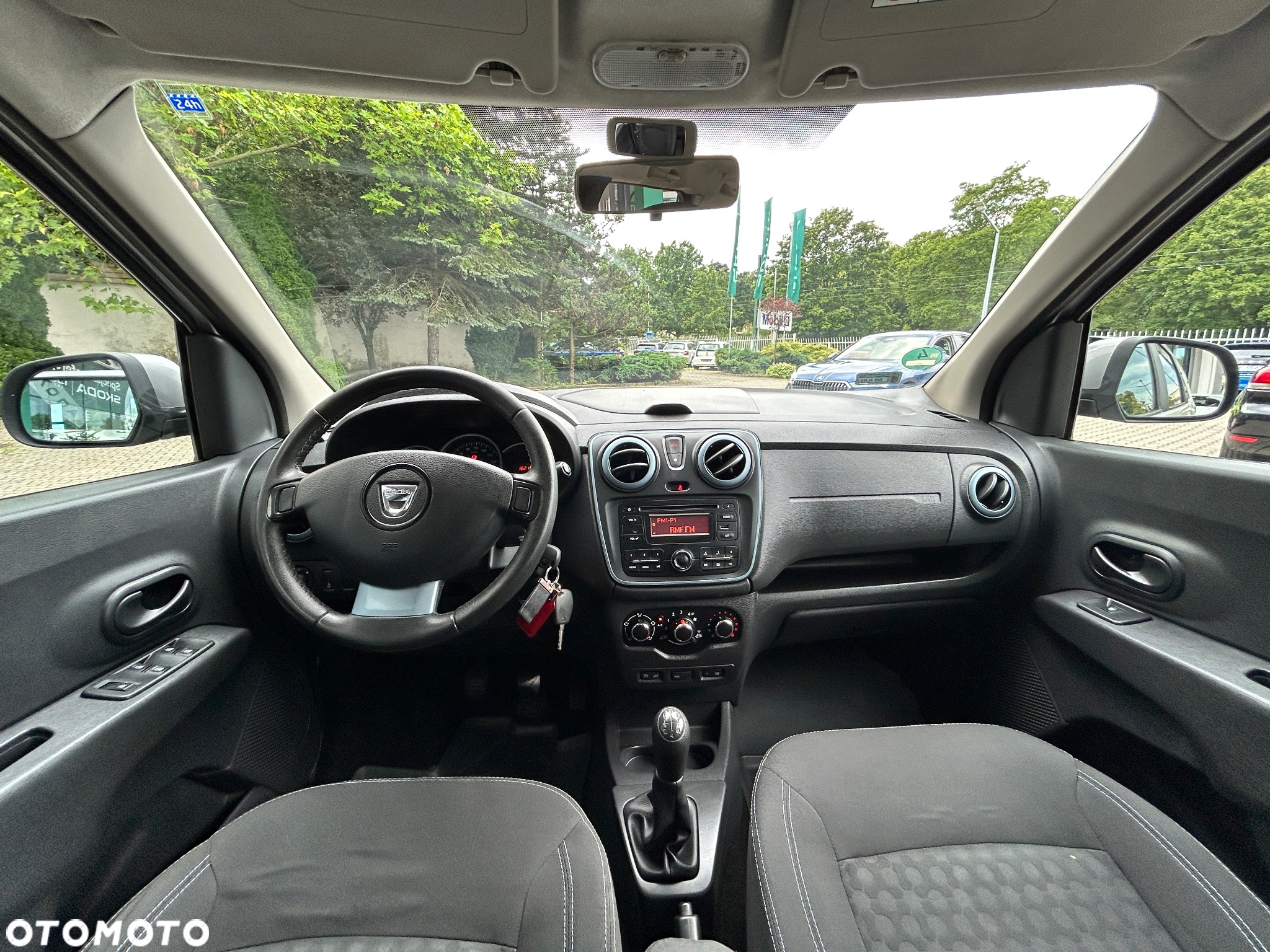 Dacia Lodgy 1.2 TCe Stepway - 12