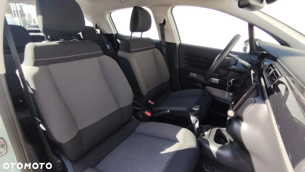 Citroën C3 Pure Tech 82 SHINE - 17