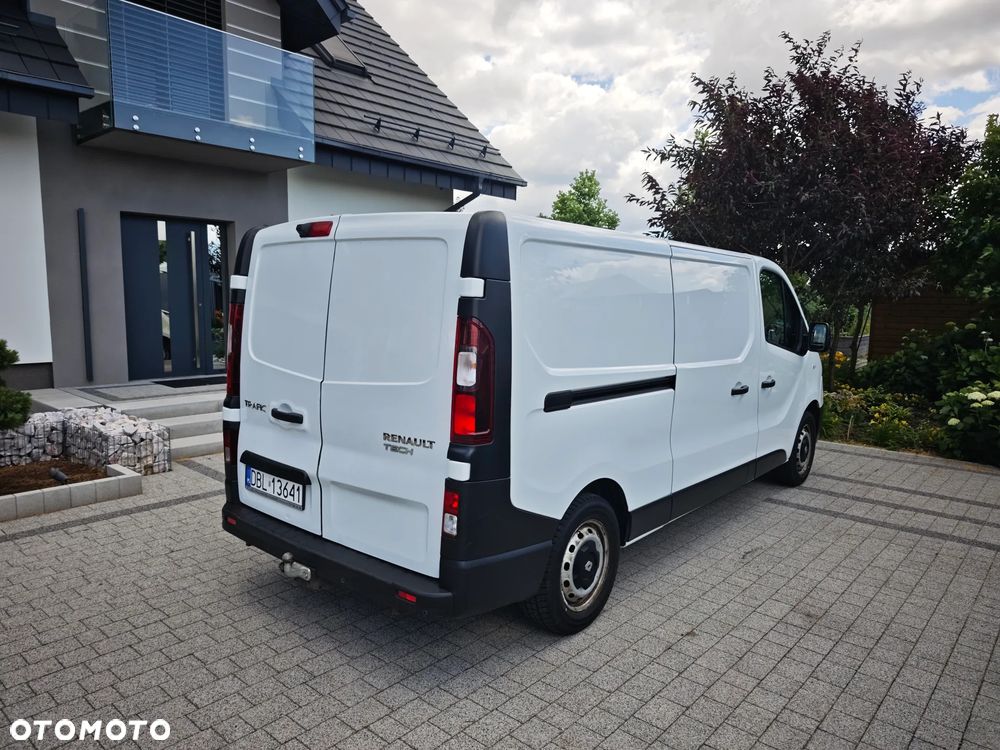 Renault Trafic L2H1 LONG  Keyless Kamera Klima Nawigacja * 158tys.km  * - 12
