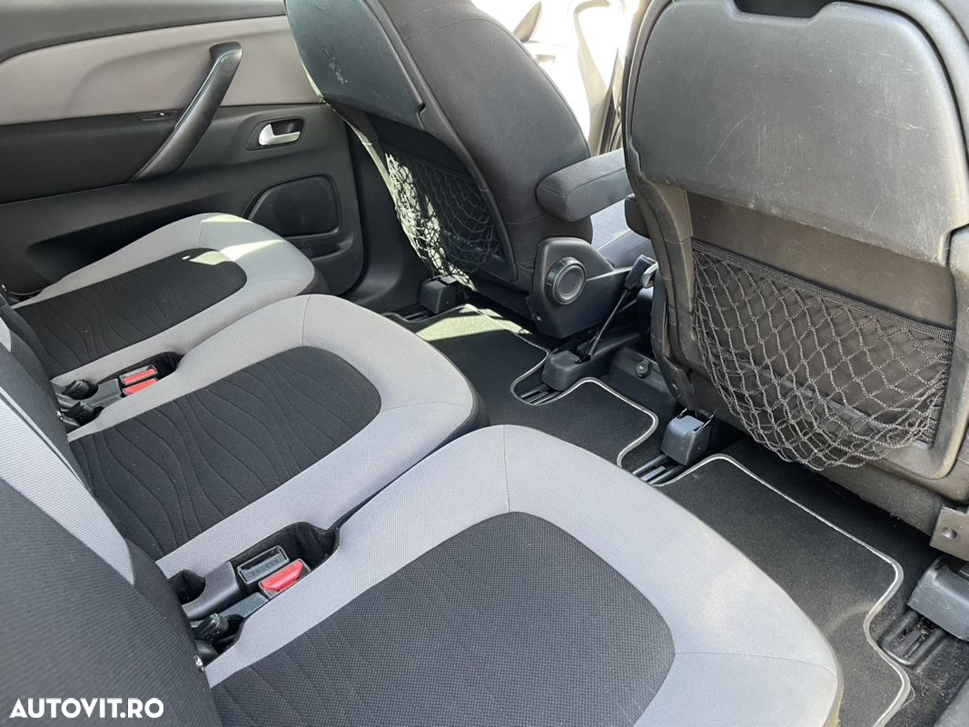Citroën C4 Picasso 1.6 e-HDI Aut. Exclusive - 8