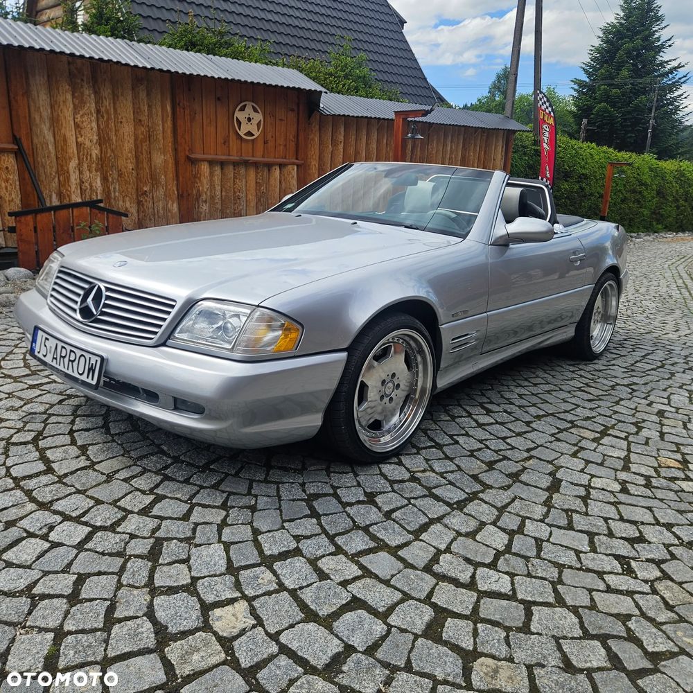 Mercedes-Benz SL - 25