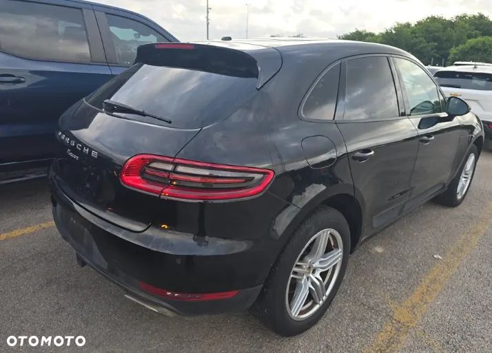 Porsche Macan - 4