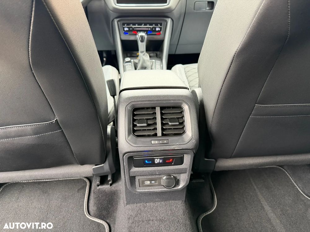 Volkswagen Tiguan 2.0 TDI SCR 4MOTION DSG R-Line - 17