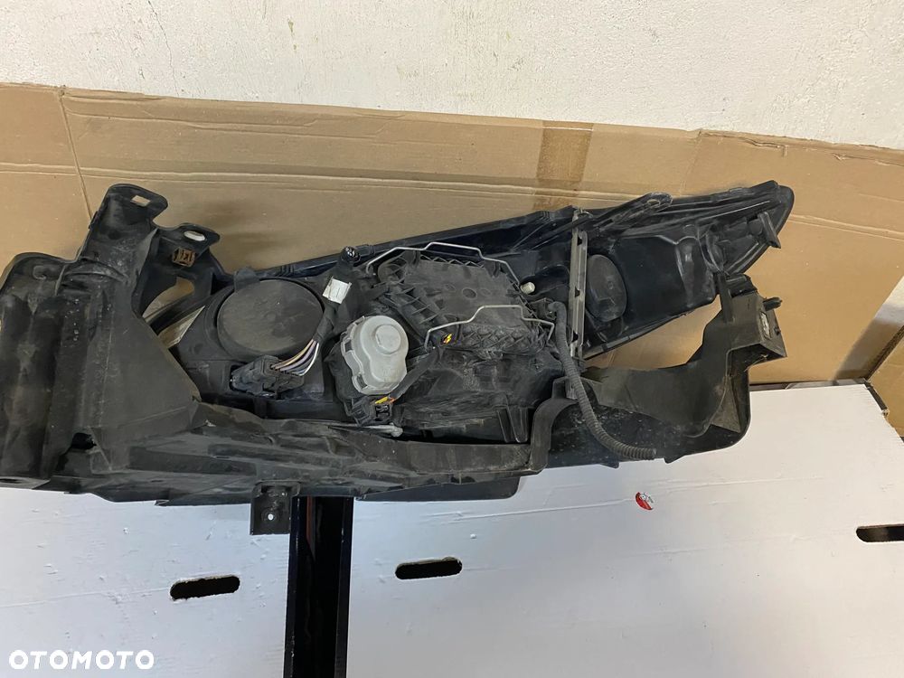 lampy megane III 3 GT bi xenon komplet EU całe - 7