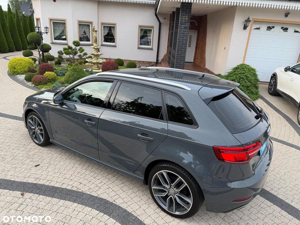 Audi A3 Sportback 40 e-tron S tronic design - 33