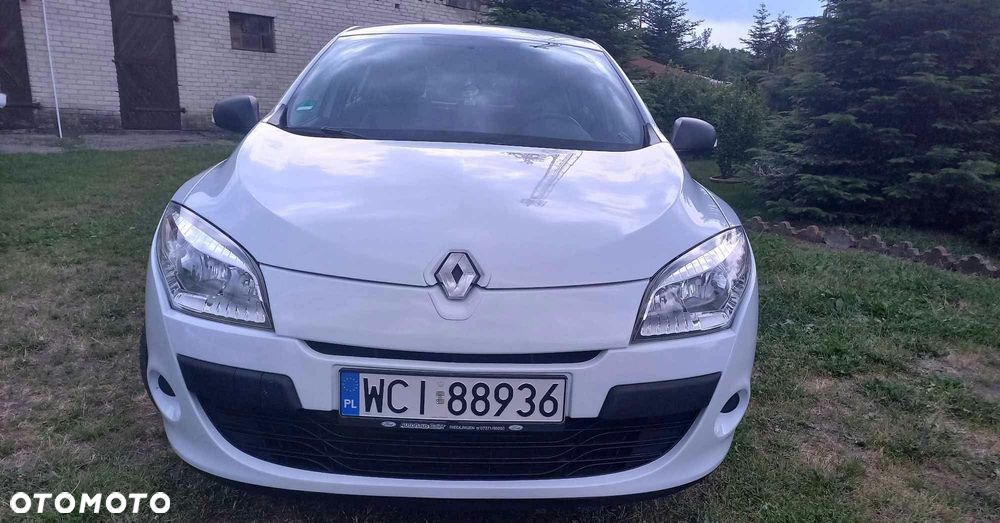 Renault Megane 2010 photo 3