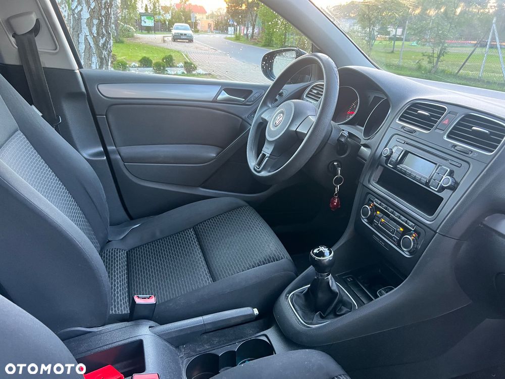 Volkswagen Golf 1.6 Team - 6