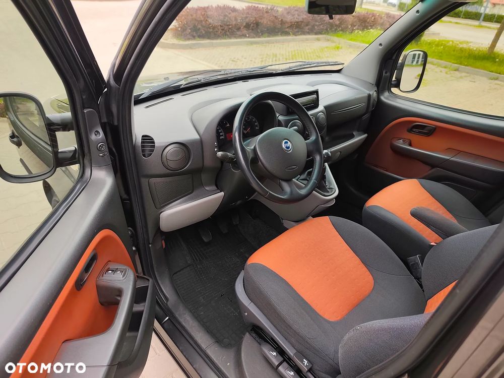 Fiat Doblo 1.9 JTD Dynamic - 8