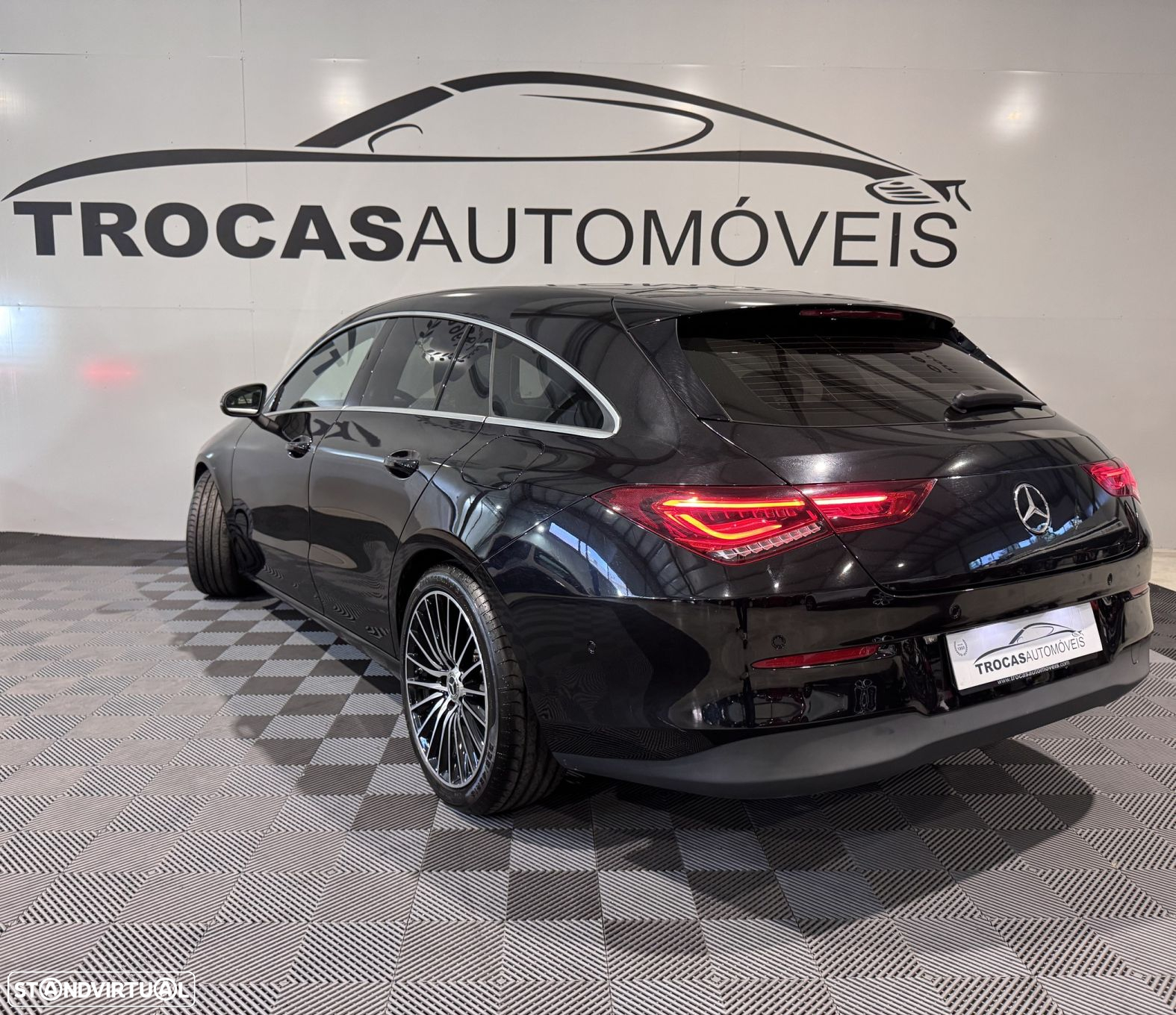 Mercedes-Benz CLA 180 - 58