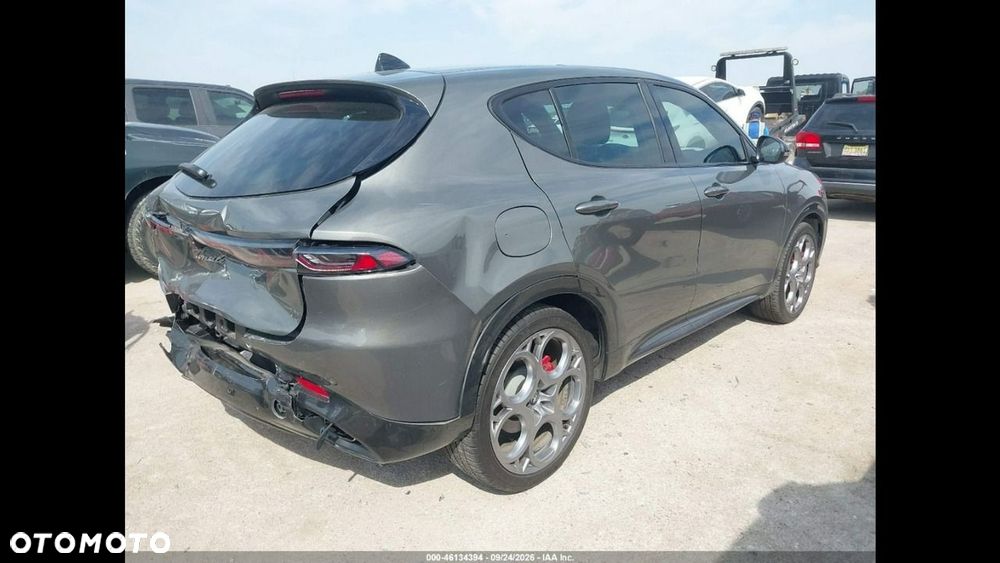 Alfa Romeo Tonale 1.3 T4 GSE PHEV Q4 Veloce - 4