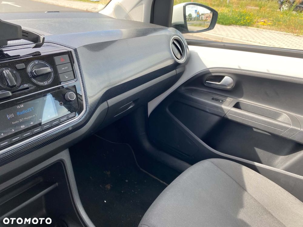 Volkswagen up! 1.0 United - 10