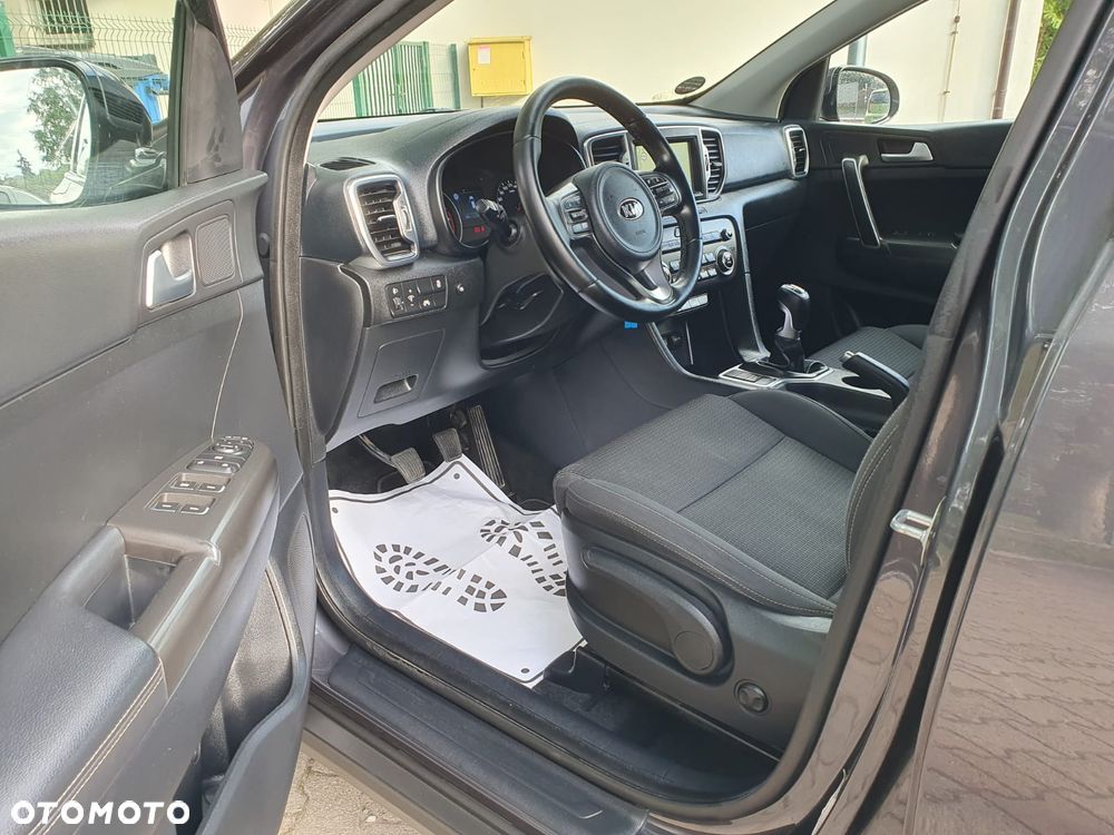 Kia Sportage 1.6 T-GDI 2WD SPIRIT - 11