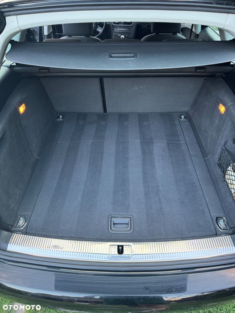 Audi A4 Avant - 16