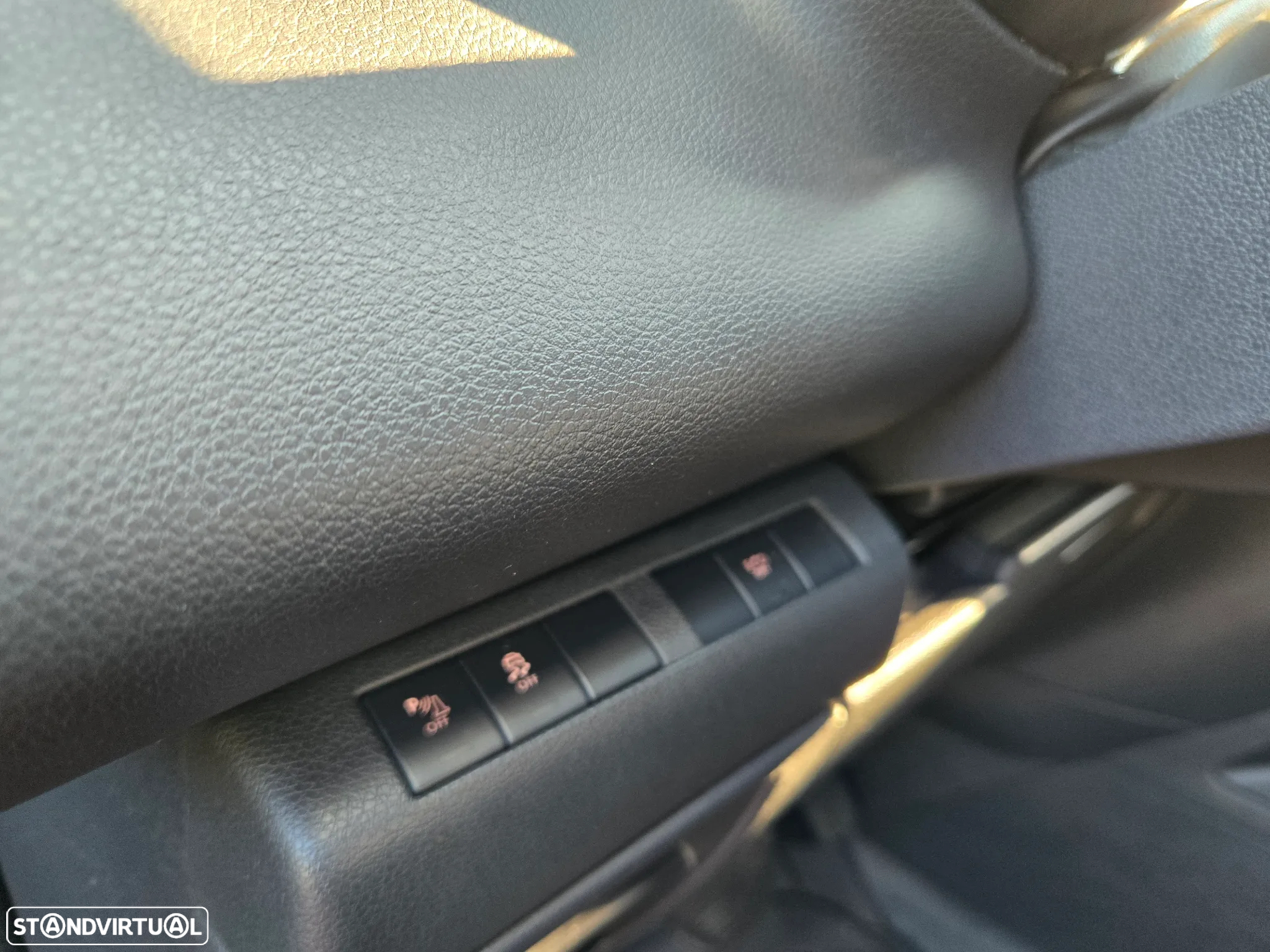 Peugeot 3008 1.6 BlueHDi Style EAT6 - 17