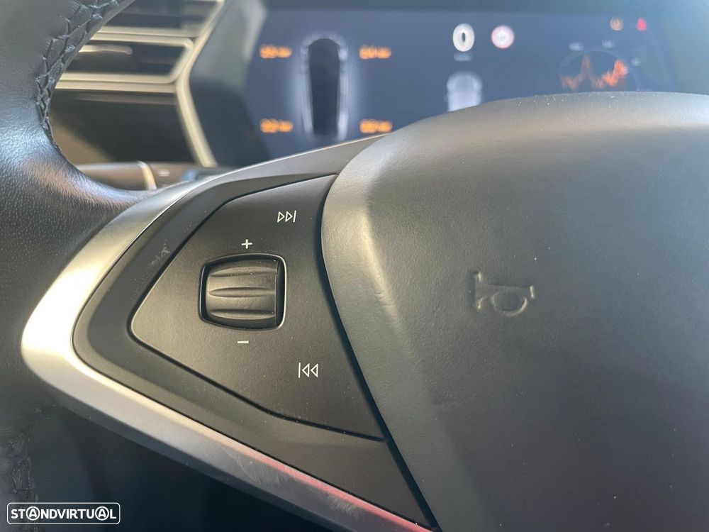 Tesla Model X 100D - 19