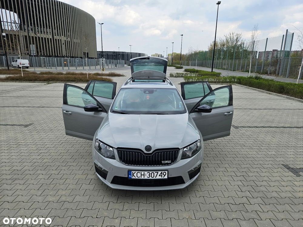 Skoda Octavia 2.0 TDI RS - 9