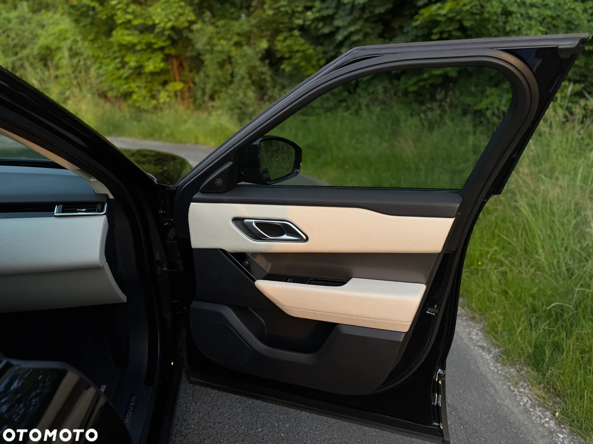 Land Rover Range Rover Velar P250 S - 31