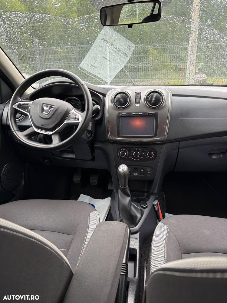 Dacia Logan Stepway 0.9 TCe - 9