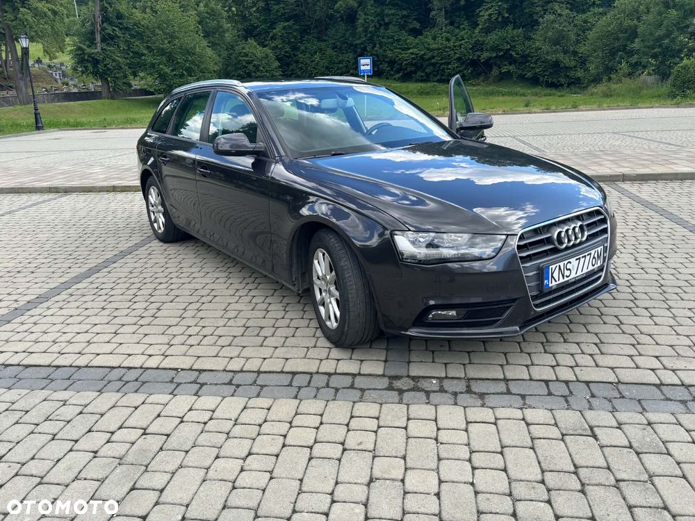 Audi A4 Avant - 11