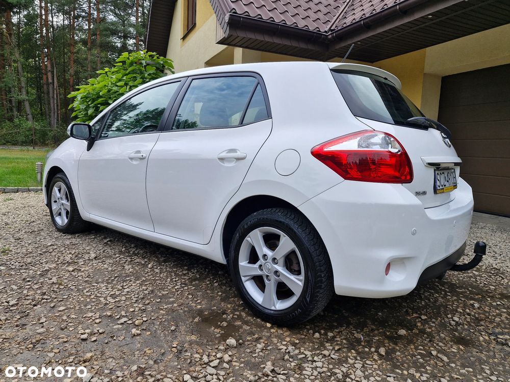 Toyota Auris 1.6 Prestige - 17