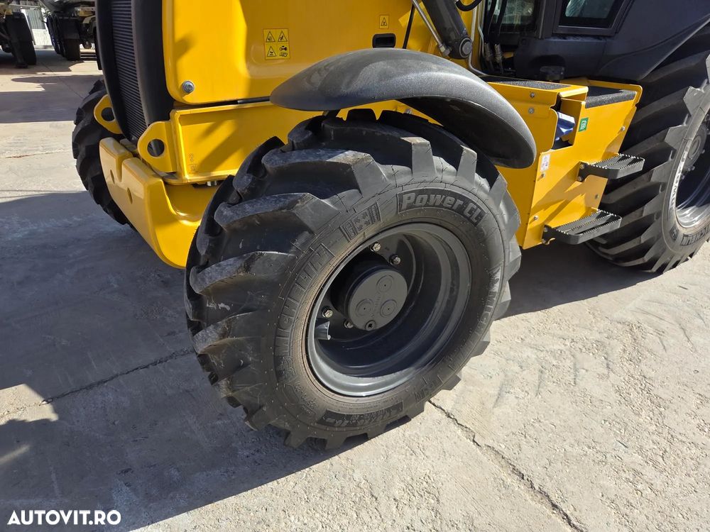 New Holland B110D NOU -nefolosit, FULL OPTION, Masa operatinoala 9,5 tone, motor 120CP euro6 cu Ad Blue, Certificat CE Atestat RAR, Cupa multifuncitonala 4x1, FURCI paleti, Brat excavare extensibil, anv MICHELIN, Aer cond, cutie POWERSHIFT, PROMOTIE 84900 EUR+T - 13