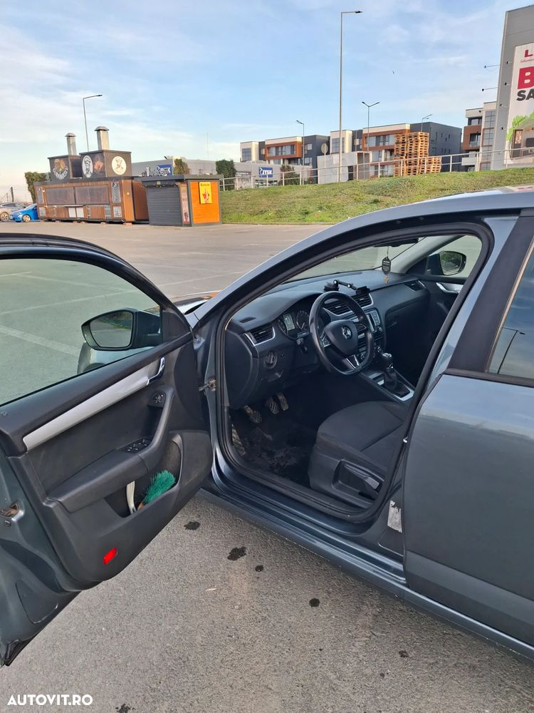 Skoda Octavia 1.6 TDI 4x4 Style - 7