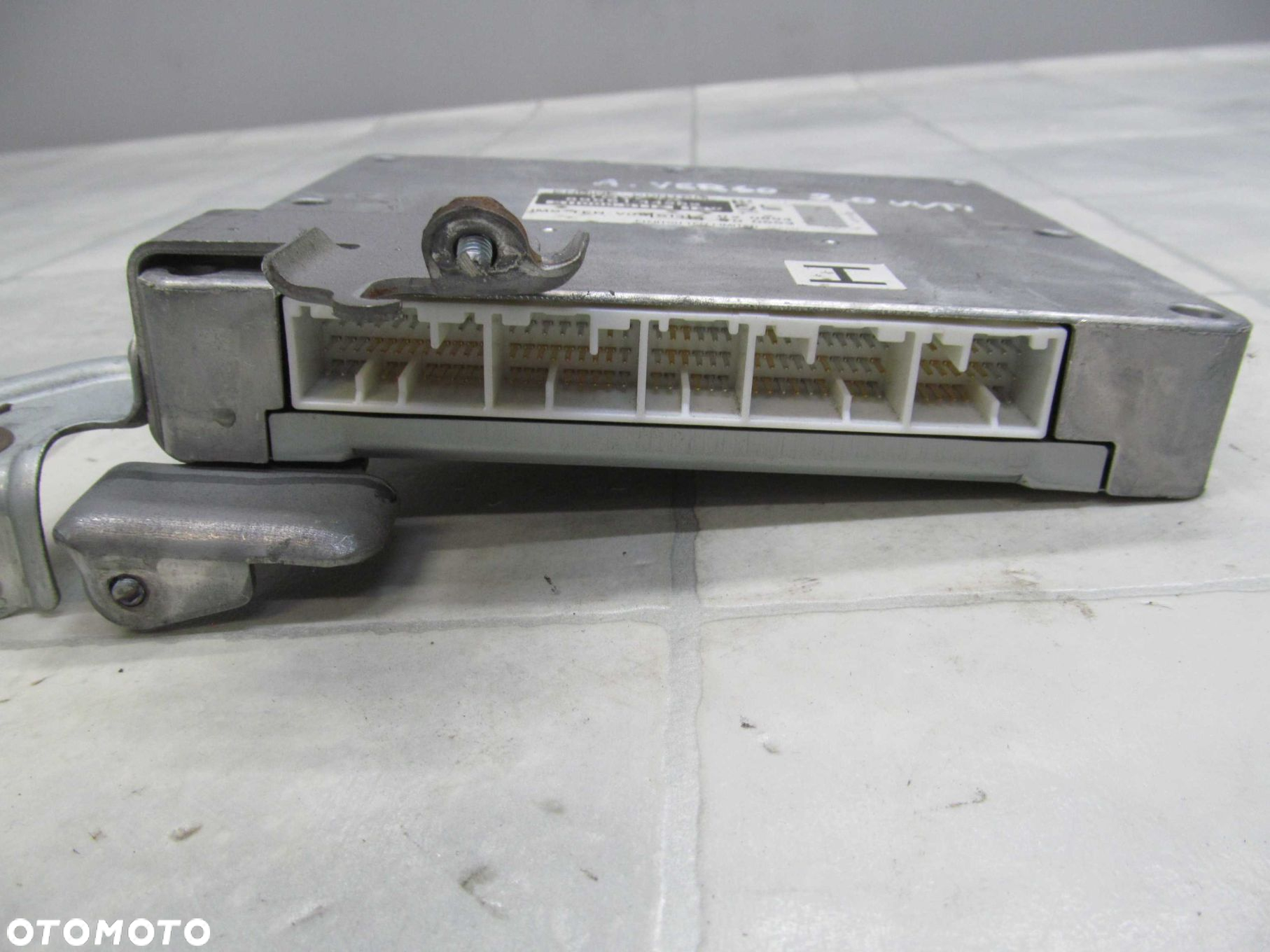 TOYOTA AVENSIS 2.0 KOMPUTER STEROWNIK 89661-44262 - 2