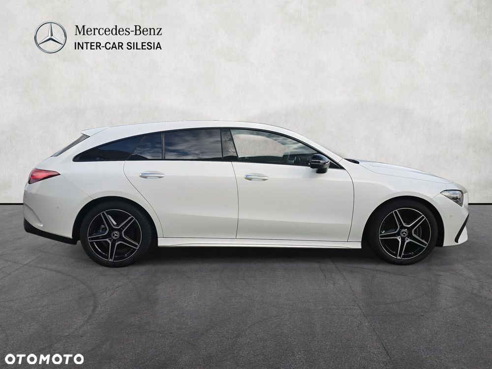 Mercedes-Benz CLA - 4