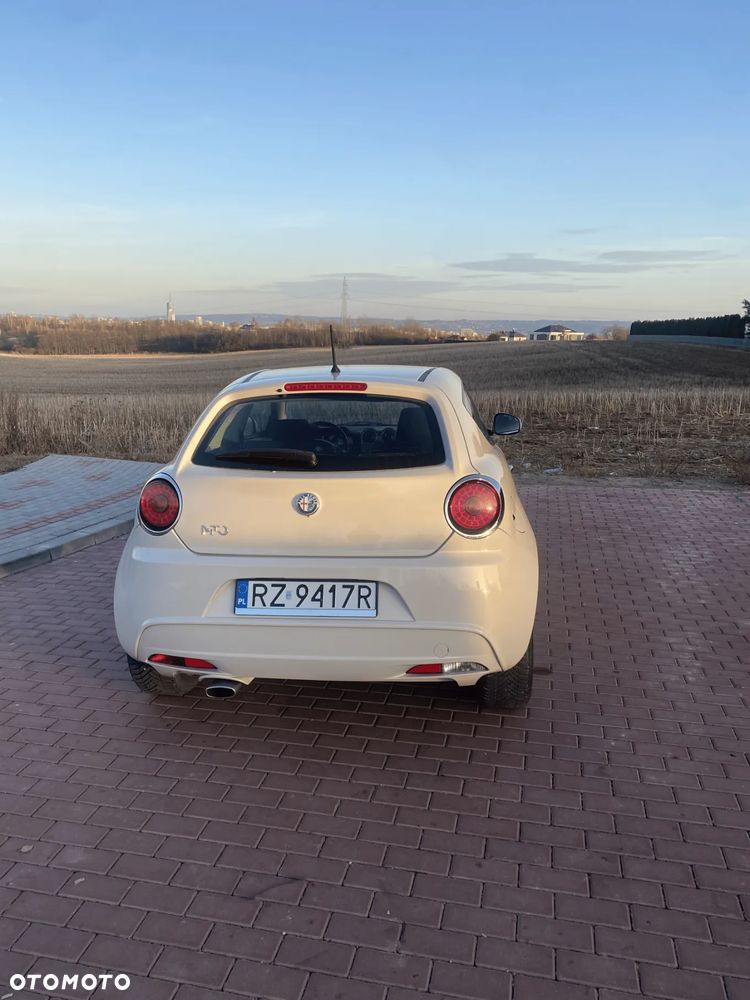 Alfa Romeo Mito 1.3 JTDM Distinctive - 3