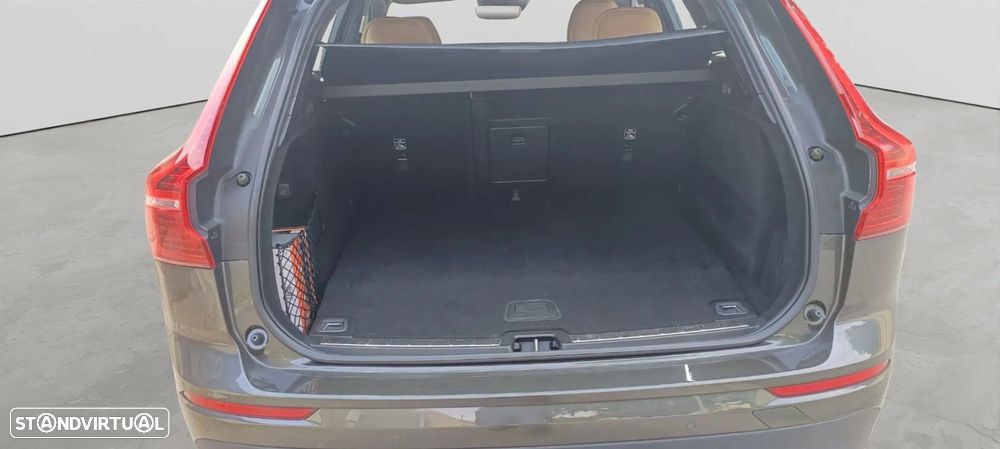 Volvo XC 60 2.0 T8 PHEV Momentum AWD - 14
