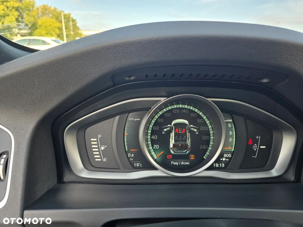 Volvo V60 D4 - 14