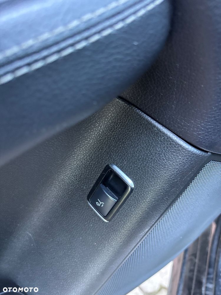 Mercedes-Benz ML - 32