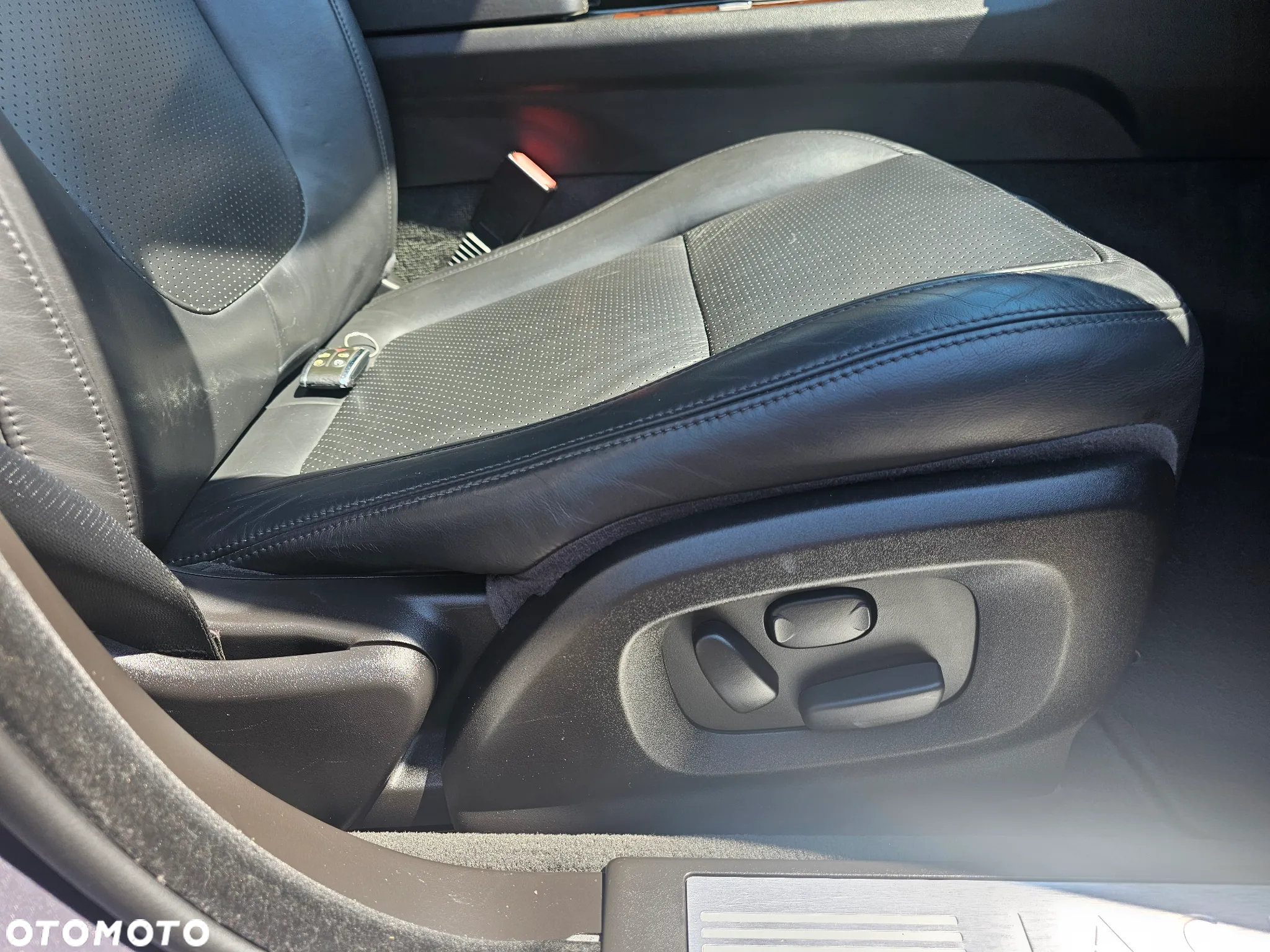 Jaguar XF 3.0 V6 Diesel Edition - 22