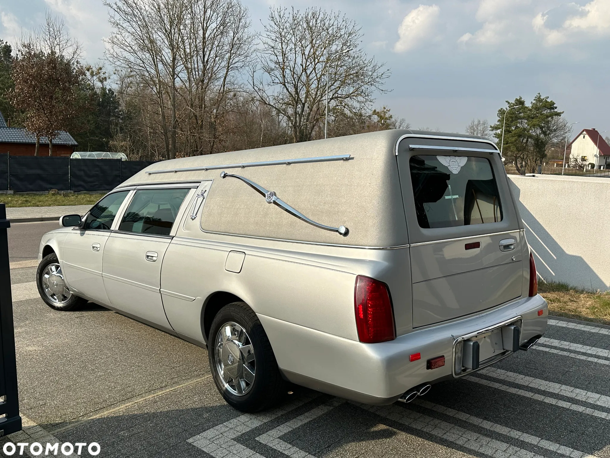 Cadillac Deville - 11