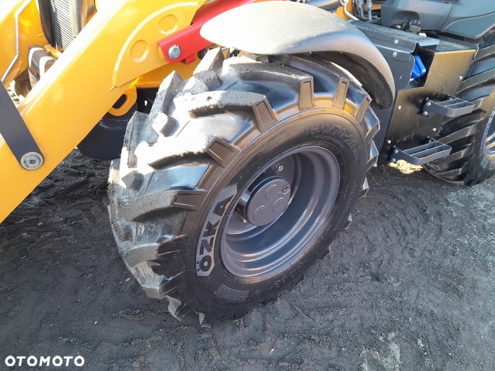 Case 580SV 2023R - 14