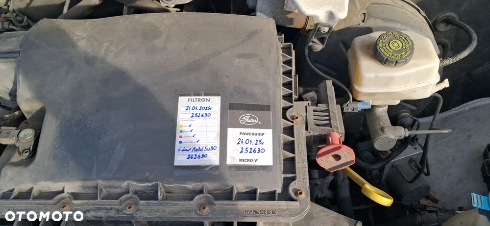 Volkswagen CRAFTER - 16