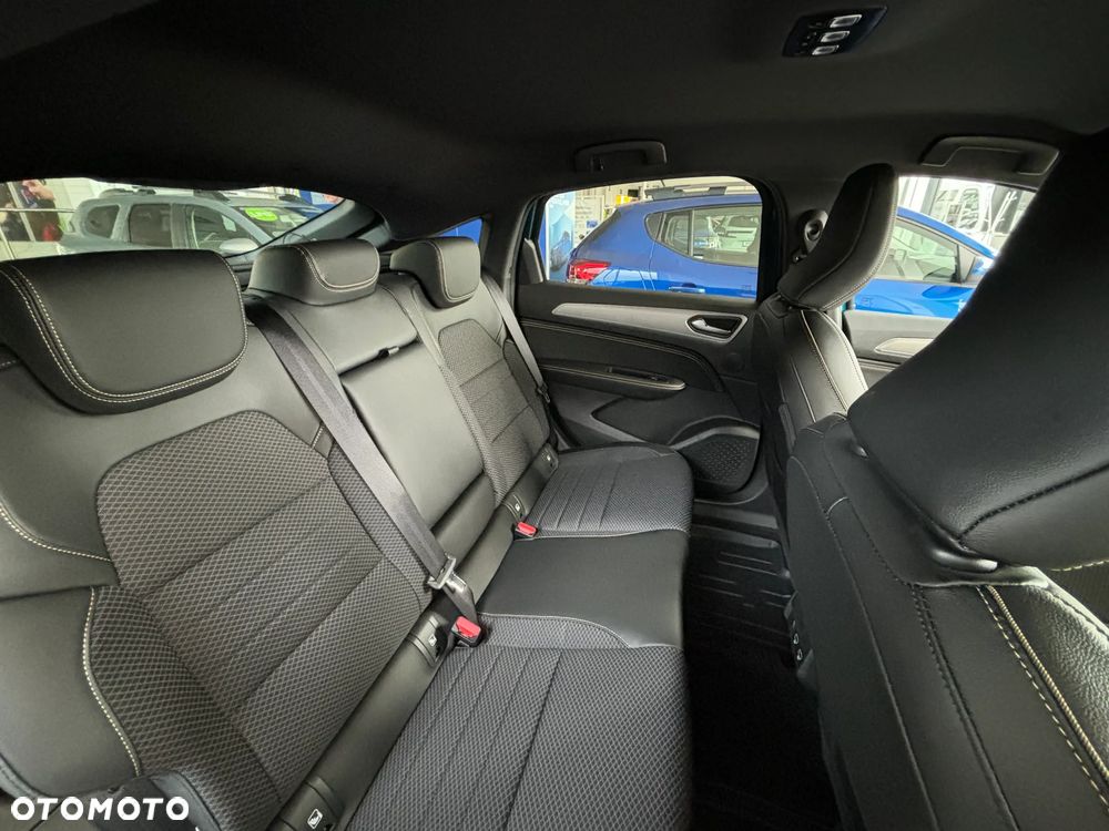 Renault Arkana 1.6 E-TECH Techno MMT - 22