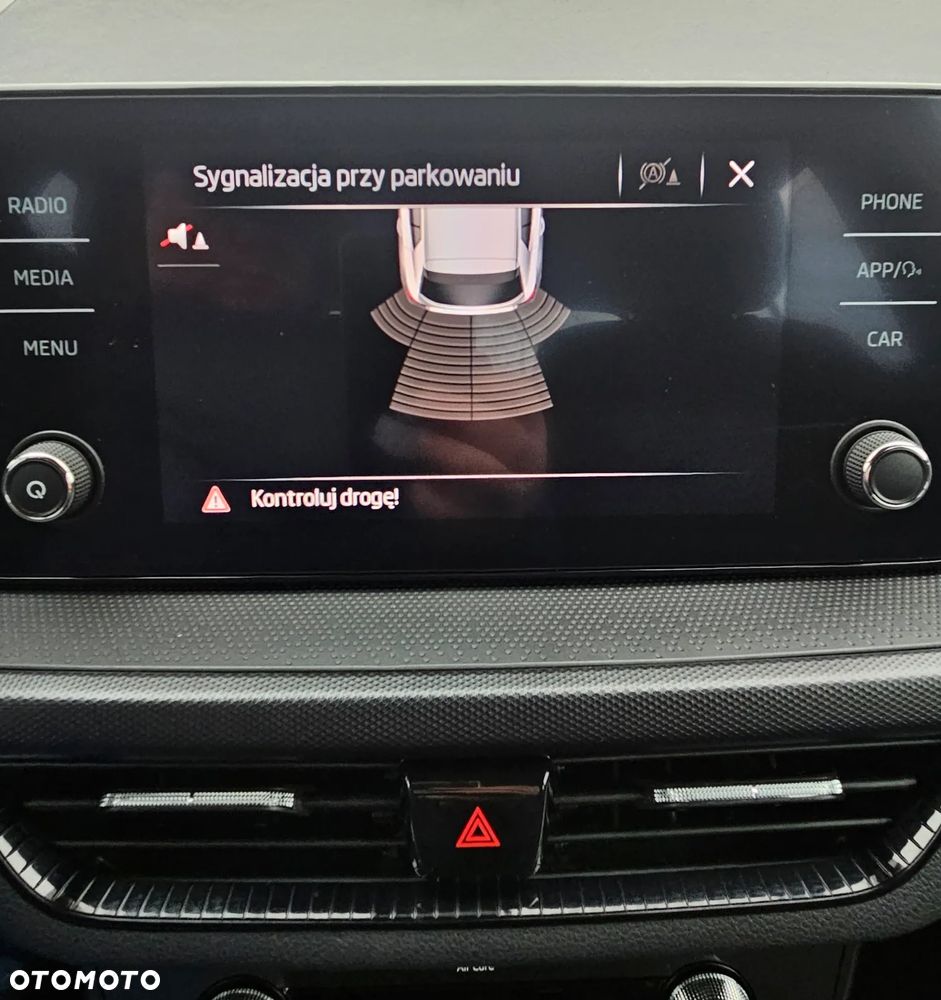 Skoda Fabia 1.0 Selection - 13