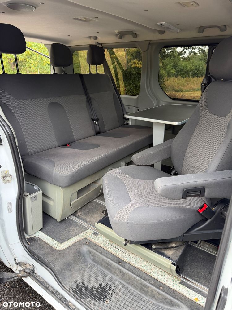 Opel Vivaro - 30
