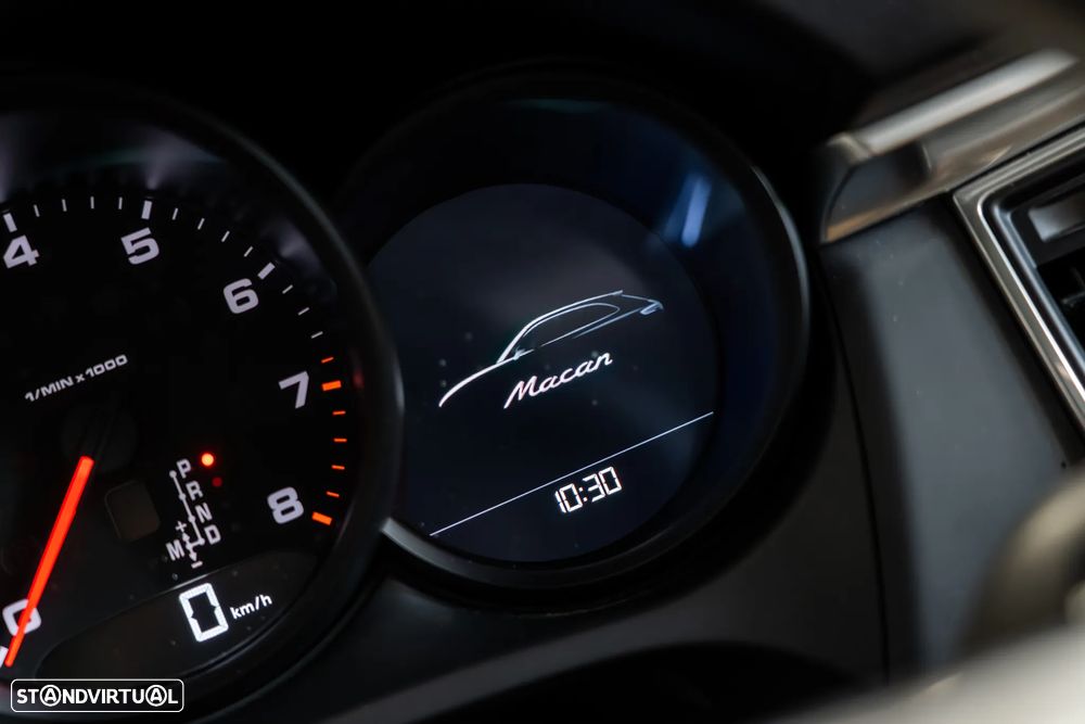 Porsche Macan 2.0T - 19