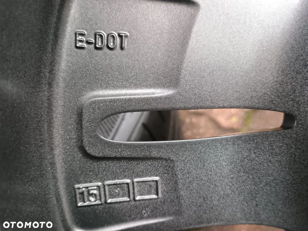 Alufelgi Hyundai I30 5 x 114,3 Czujniki  205/55/16 - 12