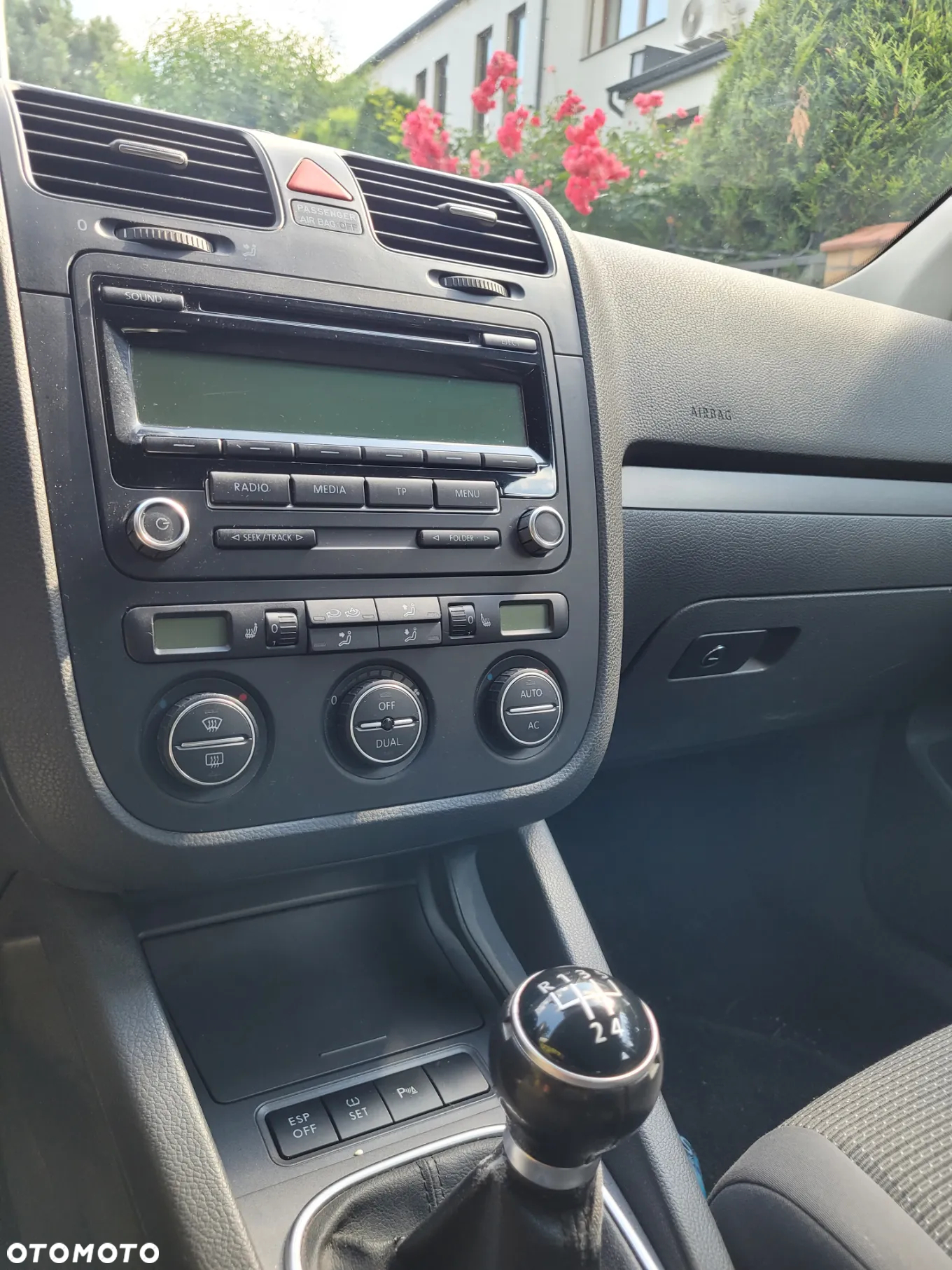 Volkswagen Golf 1.9 TDI DPF Comfortline - 15