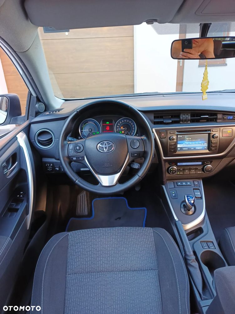 Toyota Auris 1.8 HSD Prestige NAVI - 19