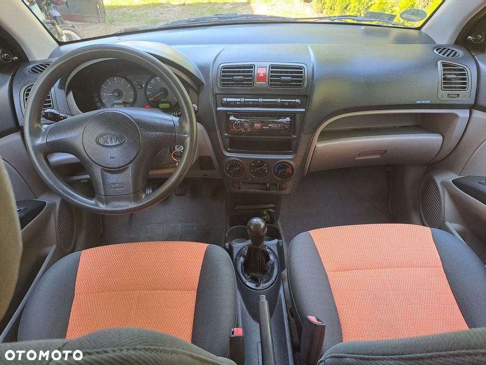 Kia Picanto - 7