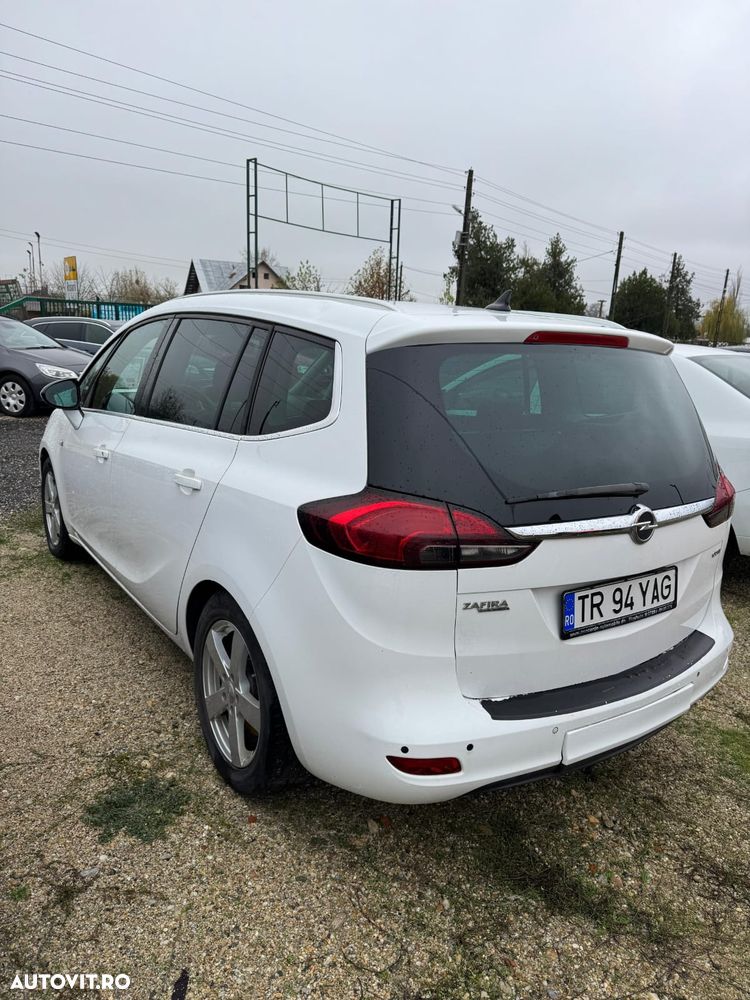 Opel Zafira Tourer 2.0 CDTI ECOFLEX Start/Stop Sport - 4