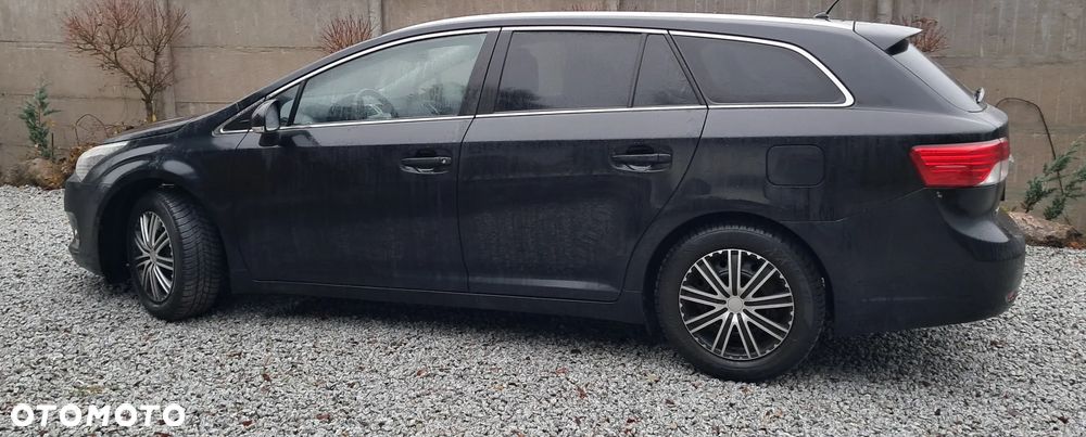 Toyota Avensis 1.8 Executive - 14