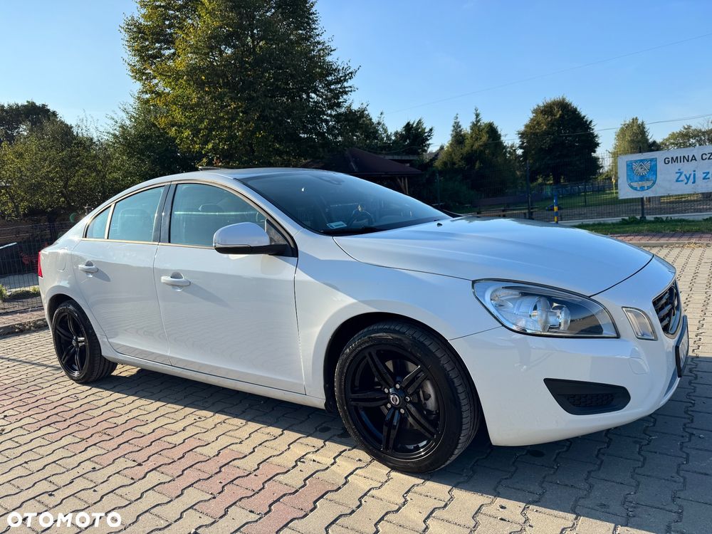 Volvo S60 D2 - 16
