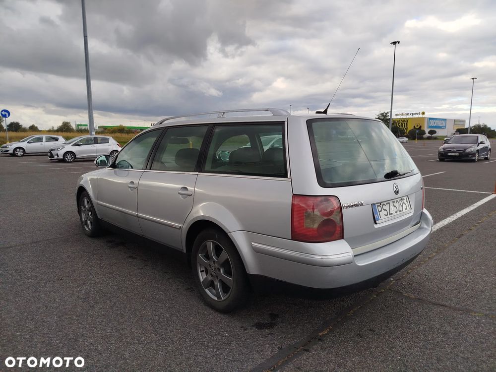 Volkswagen Passat - 3