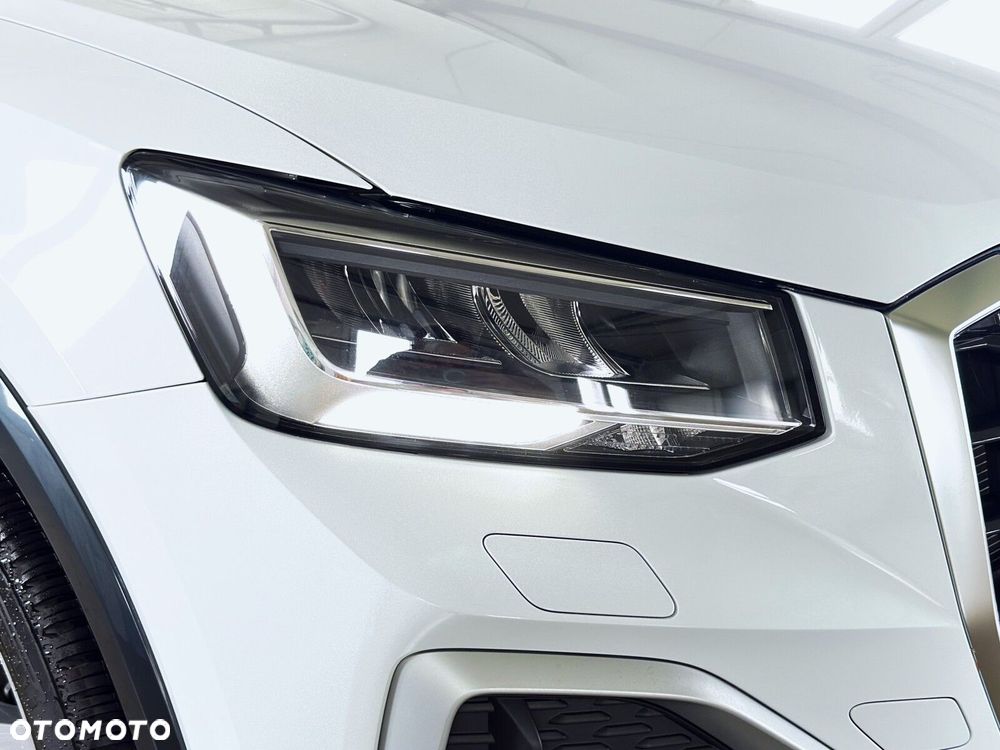 Audi Q2 - 25